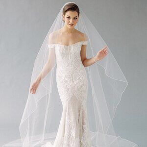 TONI FEDERICI "TRUE" CHAPEL LENGTH VEIL
